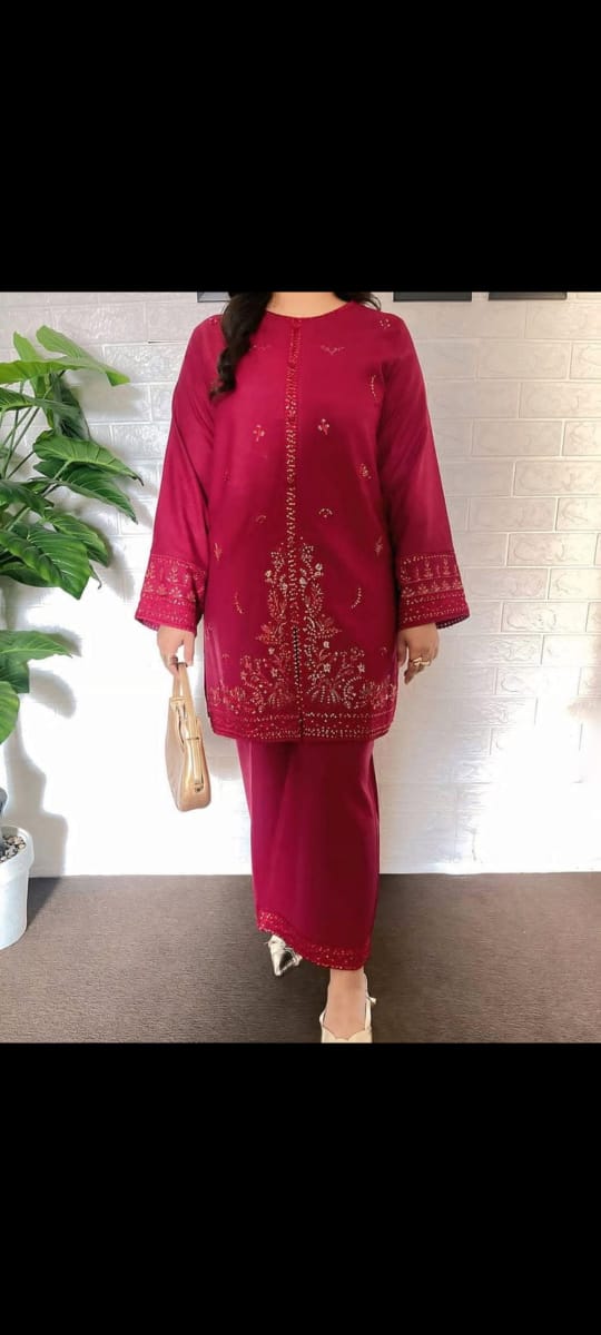 JENIFER EMB CO-ORD SET
