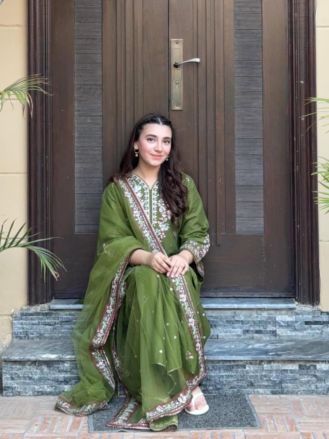 HAJRA LAWN 3PC